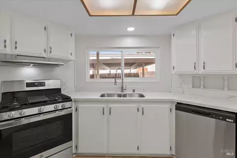 42 Constance Dr, Vallejo, CA 94590 photo 10