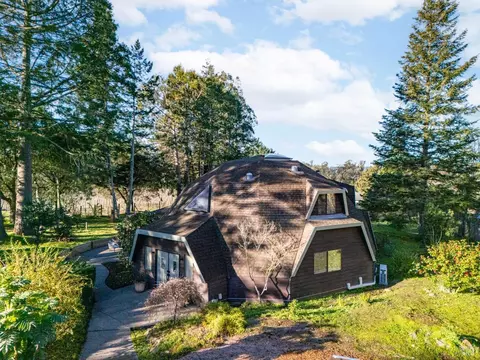 2640 Olsen Rd, Sebastopol, CA 95472