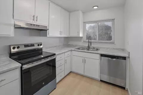 243 Lands End Ct, Vallejo, CA 94591 photo 14