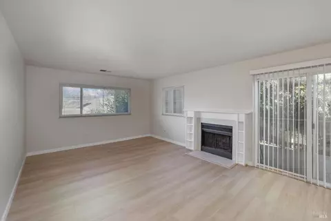 243 Lands End Ct, Vallejo, CA 94591 photo 8