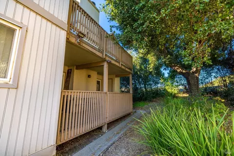 243 Lands End Ct, Vallejo, CA 94591 photo 5