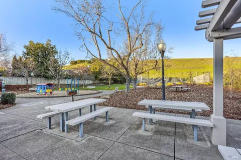 206 Windsor Dr, Petaluma, CA 94952 photo 56