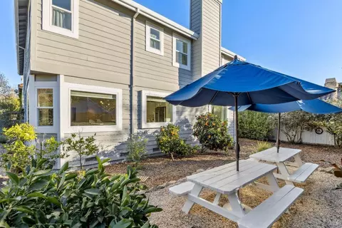 206 Windsor Dr, Petaluma, CA 94952 photo 51