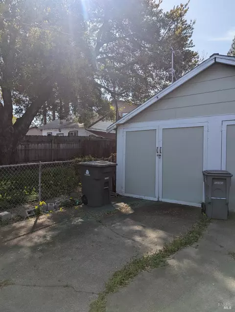125 Broadway St, Vallejo, CA 94590 photo 8