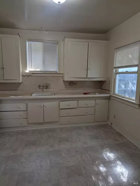 125 Broadway St, Vallejo, CA 94590 photo 5