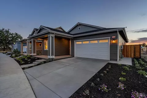 249 Spanish Oak Dr, Windsor, CA 95492 photo 2