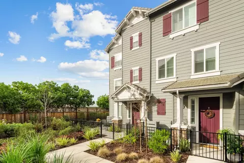 327 Pear Tree Ter, Napa, CA 94558 photo 6