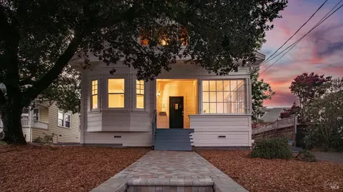 12 Bodega Ave, Petaluma, CA 94952