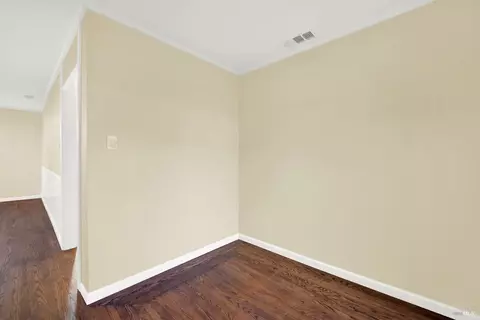 Entry Way - 133 Howard Ave, Vallejo, CA 94589 photo 3 of 5