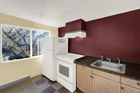 Kitchen - 133 Howard Ave, Vallejo, CA 94589 photo 7 of 7