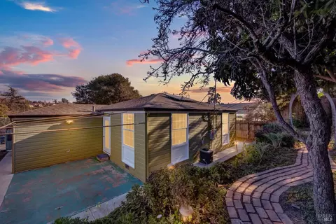 Exterior - 133 Howard Ave, Vallejo, CA 94589 photo 6 of 24