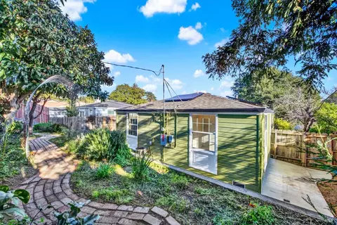 Exterior - 133 Howard Ave, Vallejo, CA 94589 photo 14 of 24