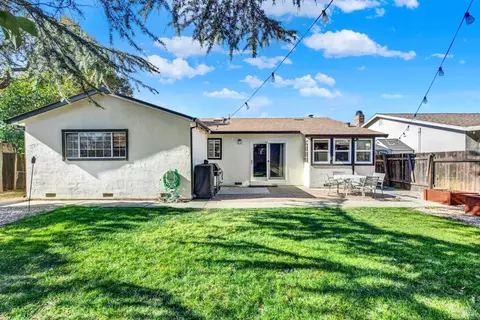 620 Glenside Dr, Dixon, CA 95620 photo 59