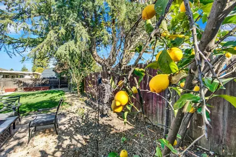 620 Glenside Dr, Dixon, CA 95620 photo 65