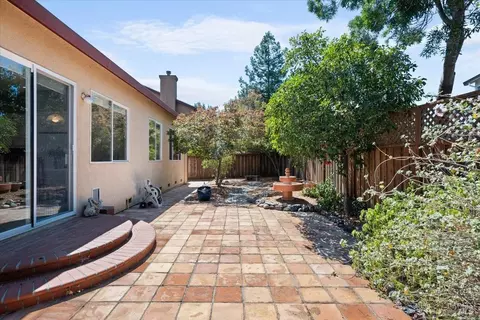 8729 Holly Leaf Dr, Windsor, CA 95492 photo 33