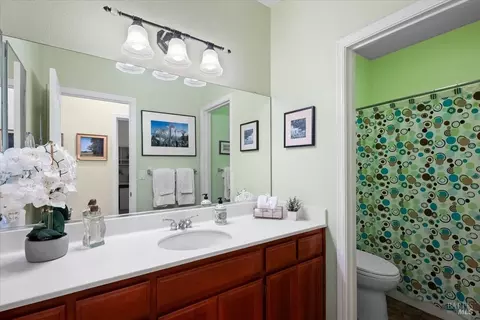 8729 Holly Leaf Dr, Windsor, CA 95492 photo 20