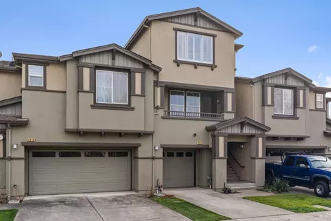 2852 Pearblossom Dr, Santa Rosa, CA 95407
