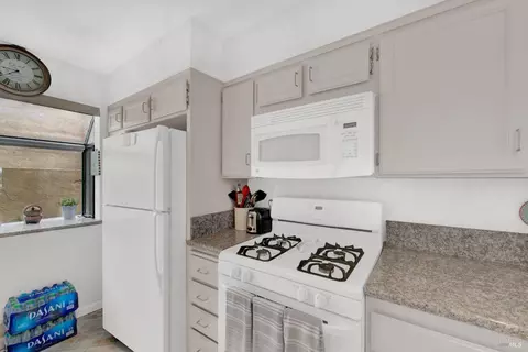183 Nantucket Ln, Vallejo, CA 94590 photo 13
