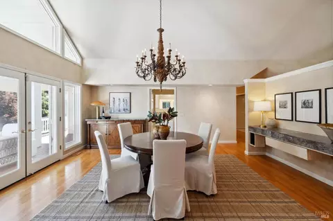 Dining - 14 Chrisdumar Ln, Petaluma, CA 94952 photo 1 of 10
