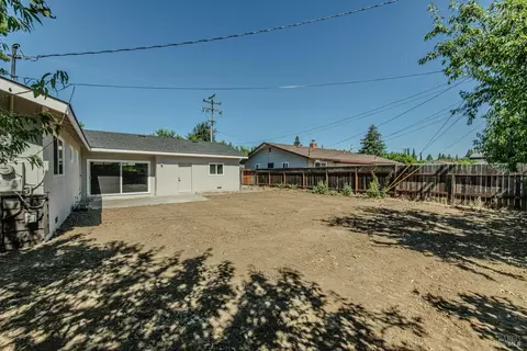 730 W F St, Dixon, CA 95620 photo 33