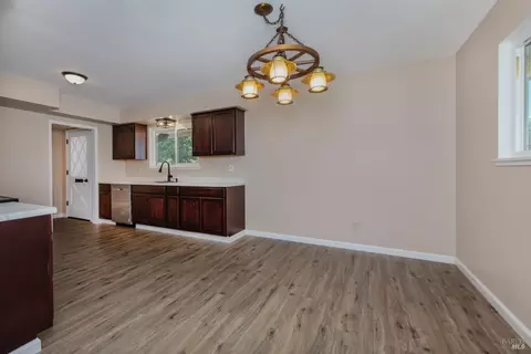 730 W F St, Dixon, CA 95620 photo 14