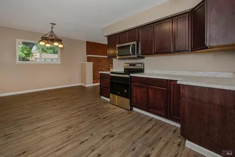 730 W F St, Dixon, CA 95620 photo 18