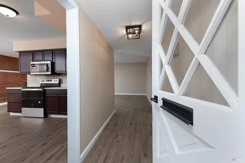 730 W F St, Dixon, CA 95620 photo 8