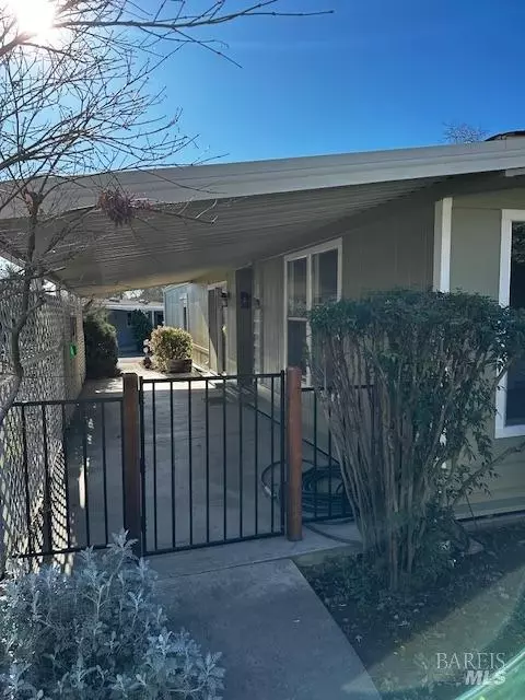 190 Mosshill Ct, Santa Rosa, CA 95409