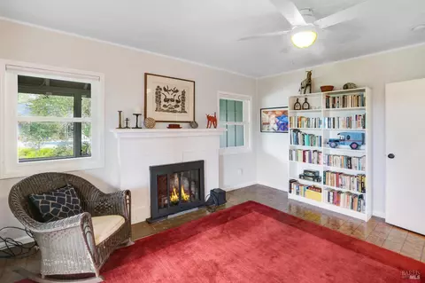 Living - 2105 Thornsberry Rd, Sonoma, CA 95476 photo 4 of 5
