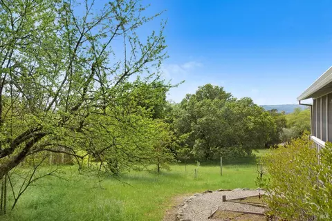 Exterior - 2105 Thornsberry Rd, Sonoma, CA 95476 photo 8 of 15