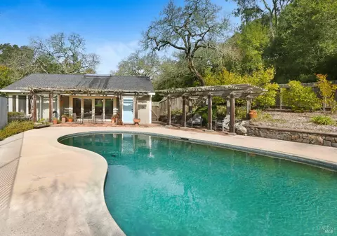Exterior - 2105 Thornsberry Rd, Sonoma, CA 95476 photo 12 of 15