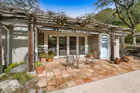 Exterior - 2105 Thornsberry Rd, Sonoma, CA 95476 photo 11 of 15