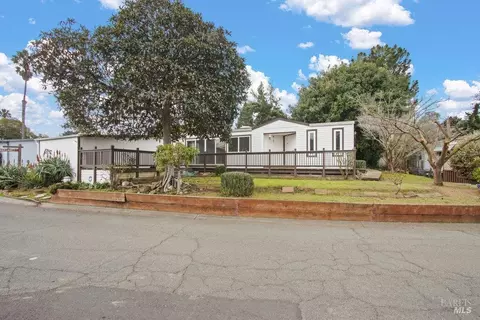 169 Margaret Ct, Vallejo, CA 94590 photo 2