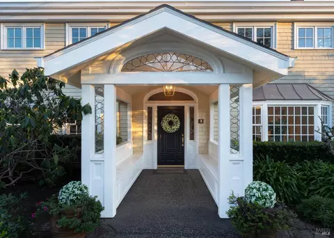 102 Mountain View Ave, San Rafael, CA 94901