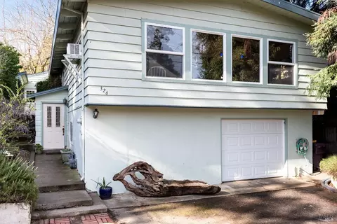 326 Jesse St, Sebastopol, CA 95472