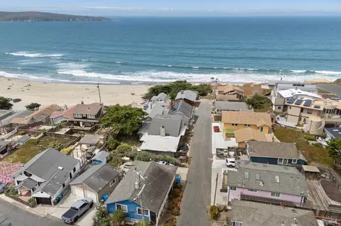 View/Area - 76 Ocean View Ave, Dillon Beach, CA 94929 photo 3 of 9