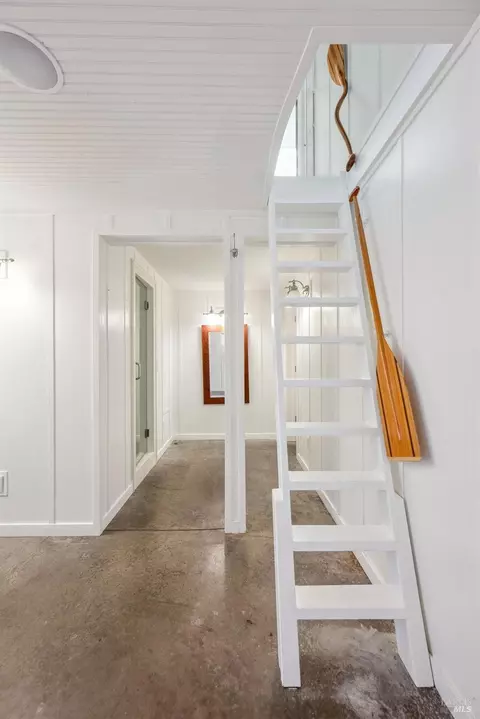 Entry Way - 76 Ocean View Ave, Dillon Beach, CA 94929 photo 10 of 10