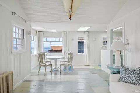 Dining - 76 Ocean View Ave, Dillon Beach, CA 94929 photo 1 of 4