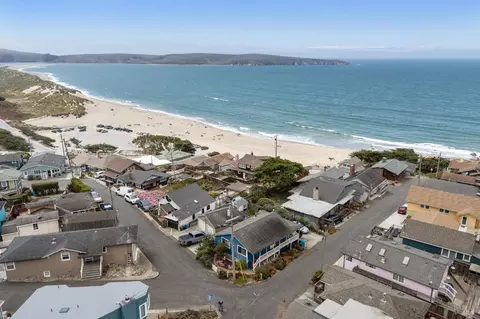 View/Area - 76 Ocean View Ave, Dillon Beach, CA 94929 photo 4 of 9