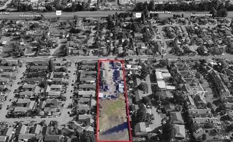 3201 Moorland Ave, Santa Rosa, CA 95407