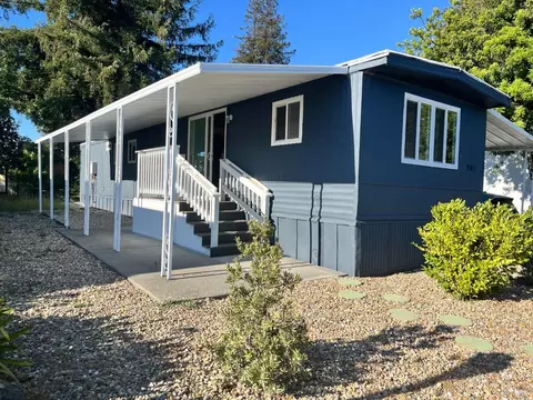 581 Mendocino Dr, Petaluma, CA 94954