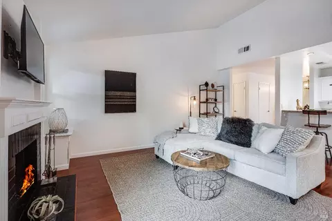 225 2nd St E #10, Sonoma, CA 95476 photo 7