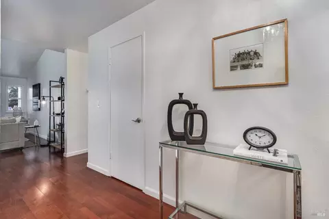 225 2nd St E #10, Sonoma, CA 95476 photo 5