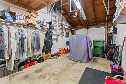 727 Sidnie Ct, Ukiah, CA 95482 photo 15