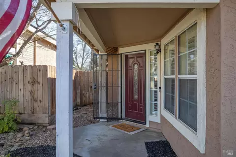 432 Eagle Ln, Vacaville, CA 95687 photo 4