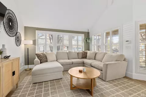 432 Eagle Ln, Vacaville, CA 95687 photo 8