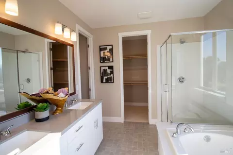 239 Echols Ln, Martinez, CA 94553 photo 8