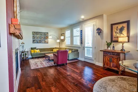 175 Stonegate Cir #C, Cloverdale, CA 95425
