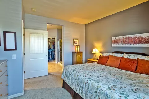 Bedroom - 175 Stonegate Cir #C, Cloverdale, CA 95425 photo 1 of 2