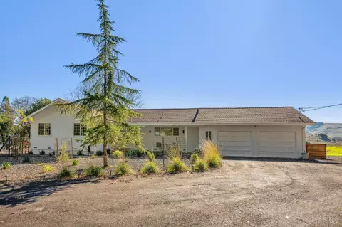223 Wilson Hill Rd, Petaluma, CA 94952